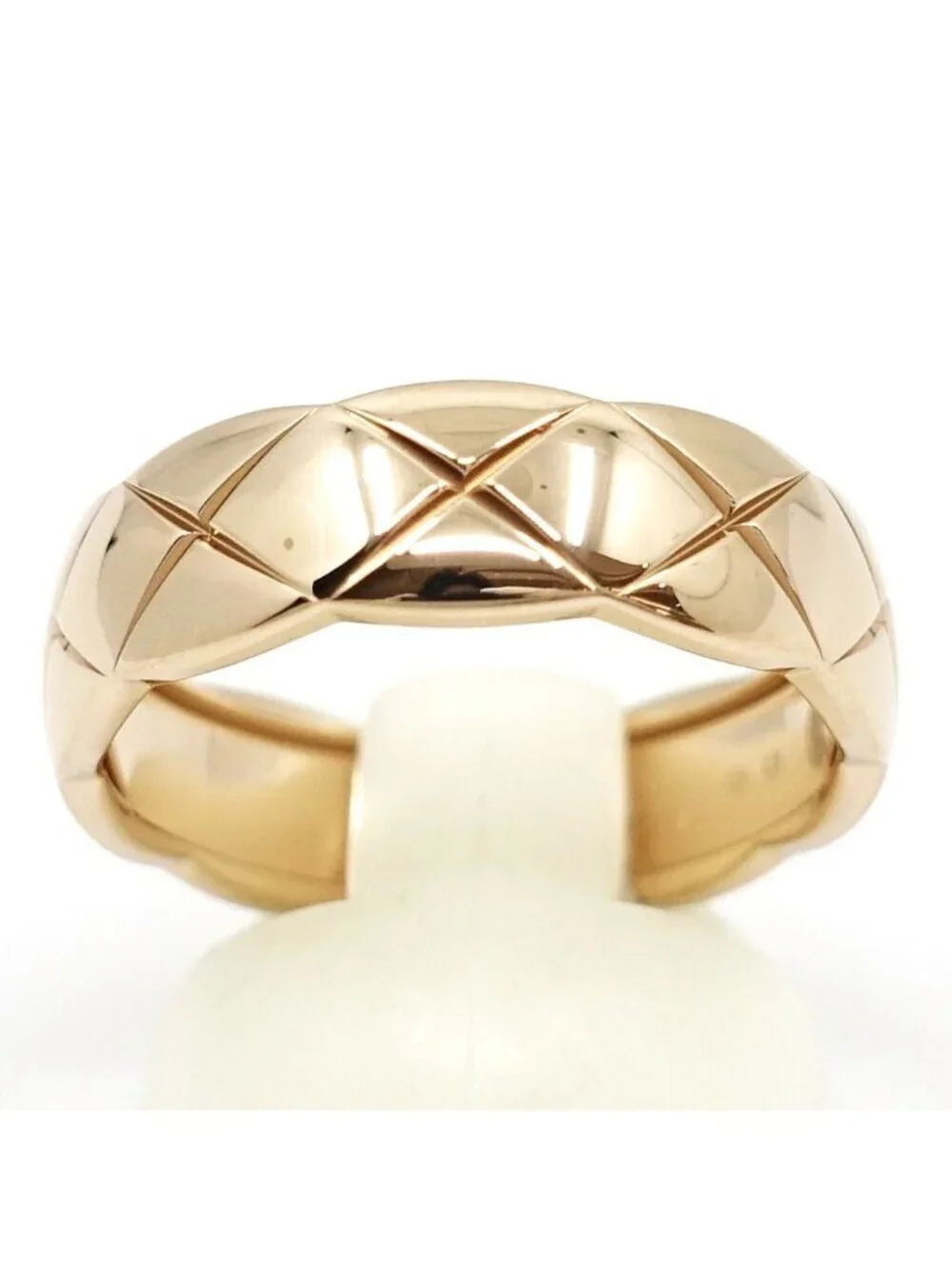 Chanel 18k Pink Gold Coco Crush Ring Medium Model Beige